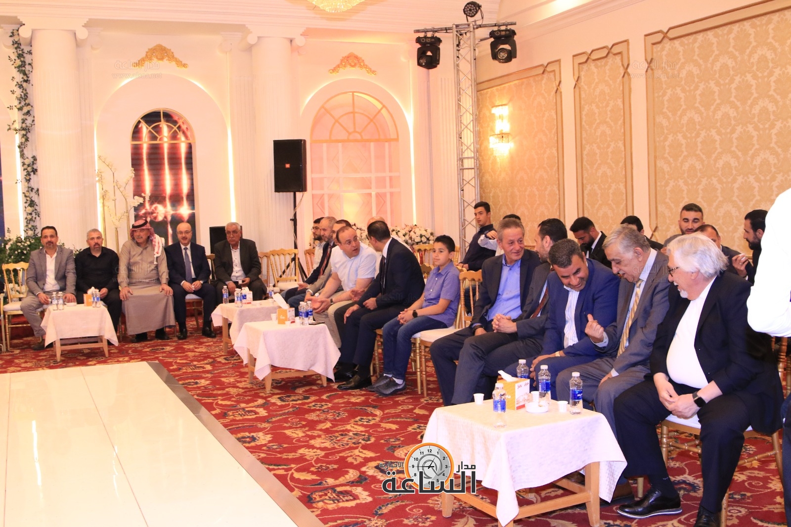 Madar Al-Saa Images 0.4695522432743068