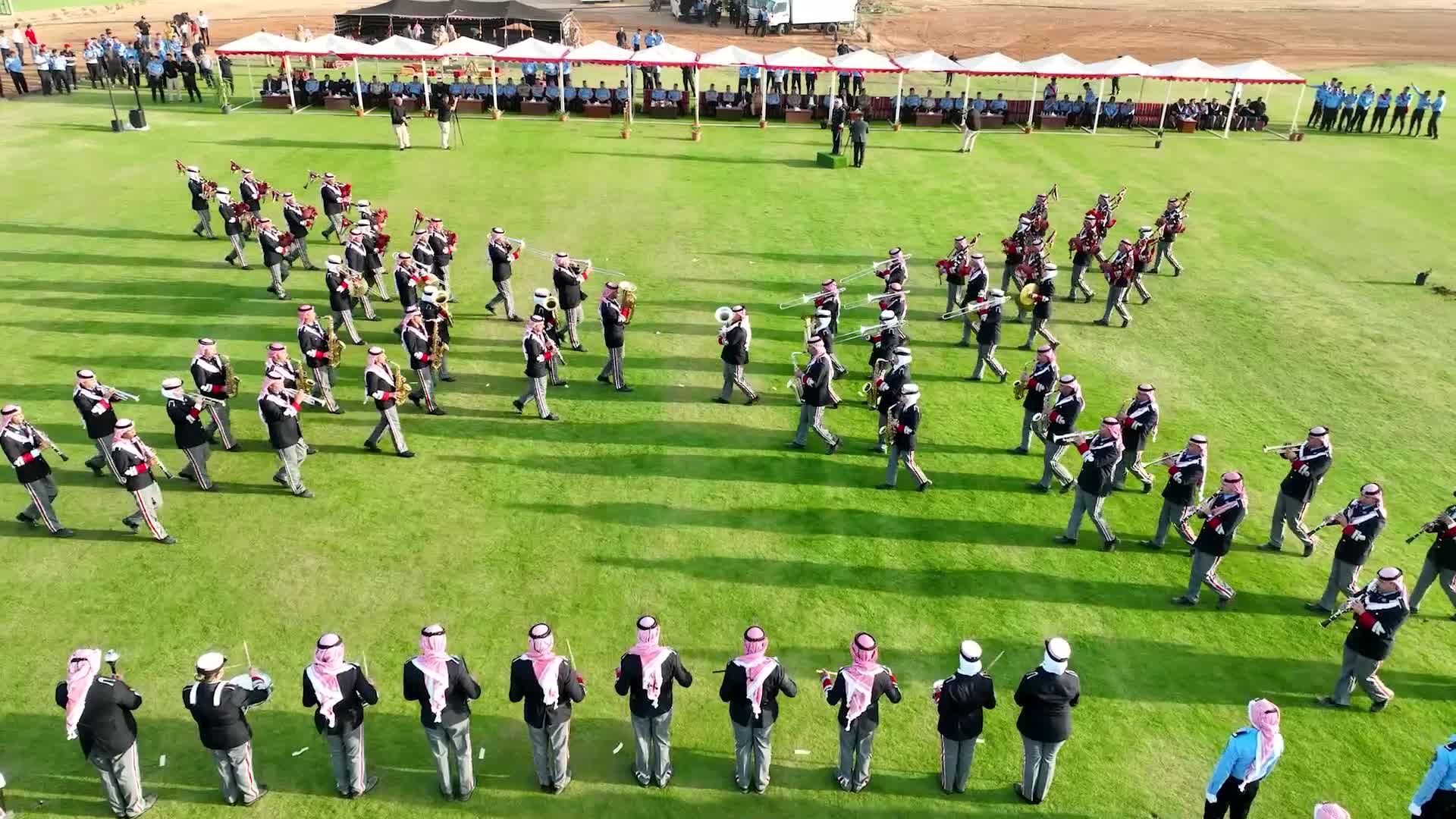 Madar Al-Saa Images 0.5043919739921048