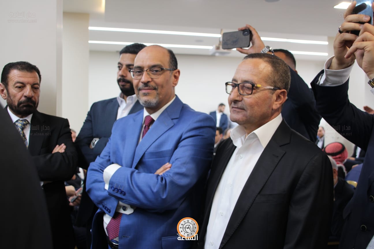 Madar Al-Saa Images 0.6162985675731677