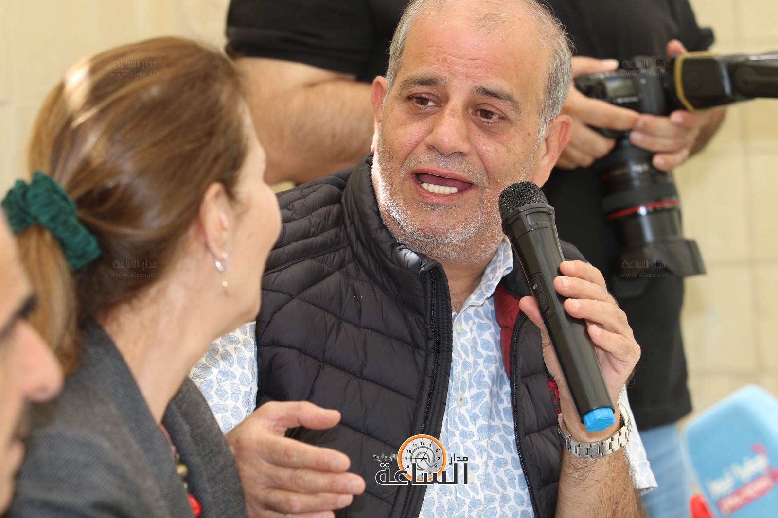 Madar Al-Saa Images 0.14650560116315892