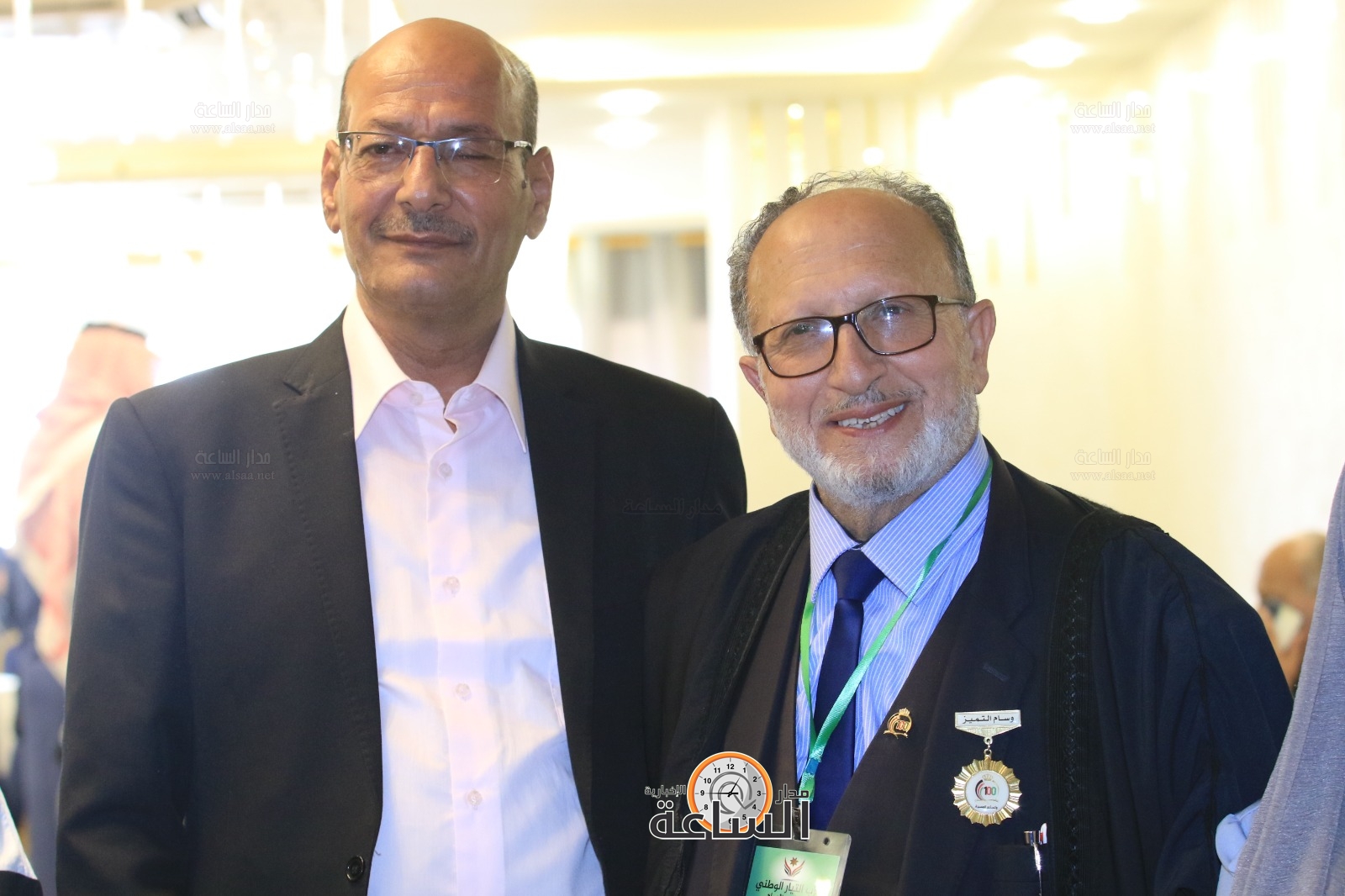 Madar Al-Saa Images 0.4335057445706483