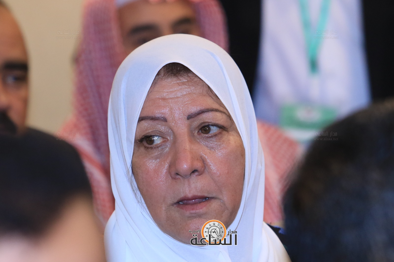 Madar Al-Saa Images 0.556170069000008