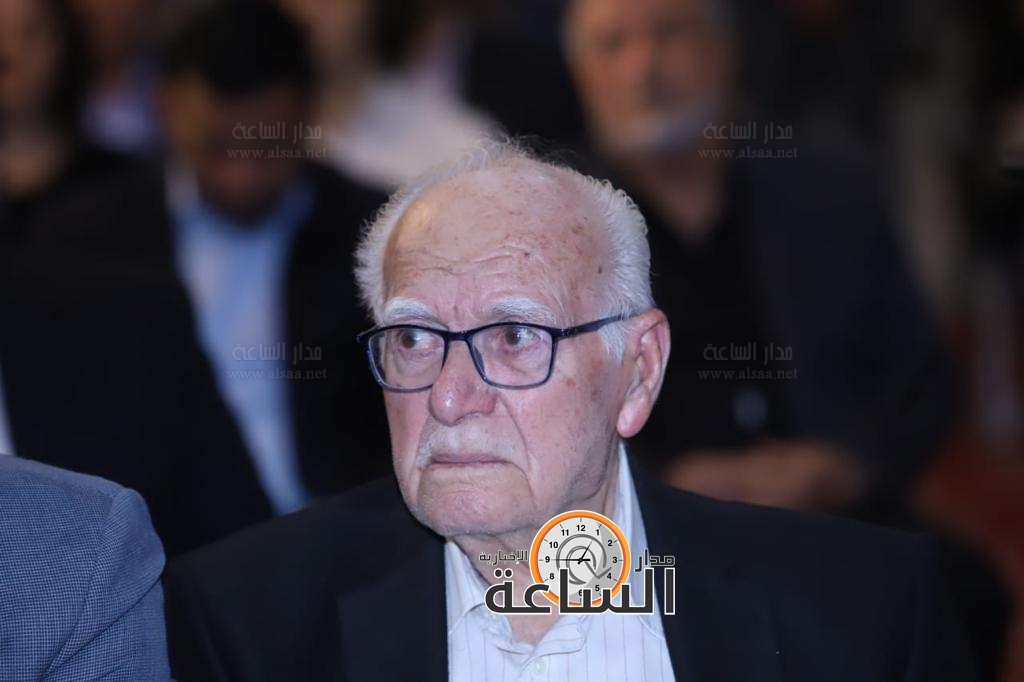 Madar Al-Saa Images 0.2150396325427092