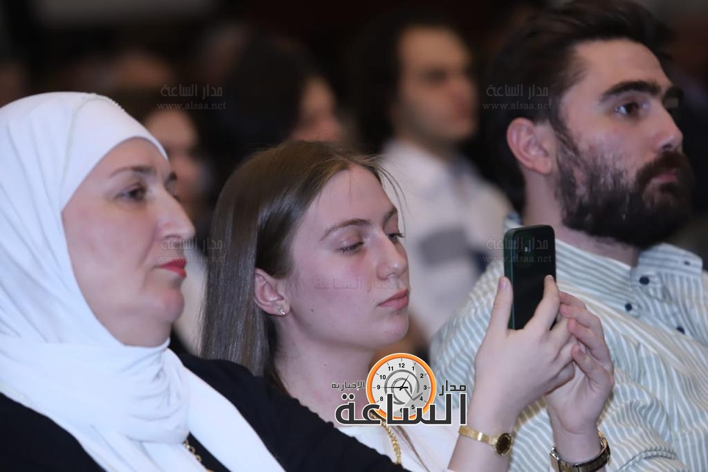 Madar Al-Saa Images 0.5857658707871971