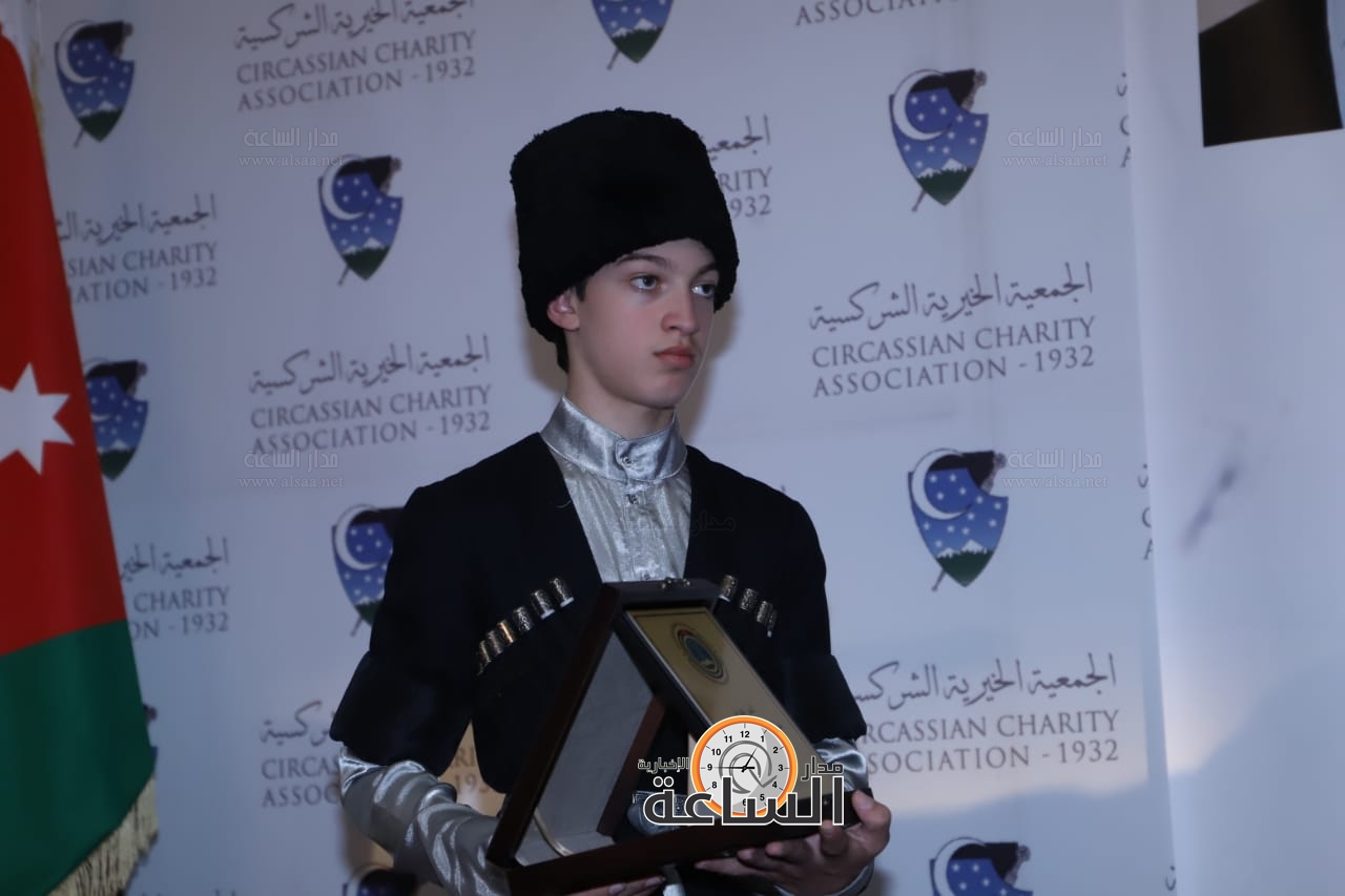 Madar Al-Saa Images 0.8238871412052751