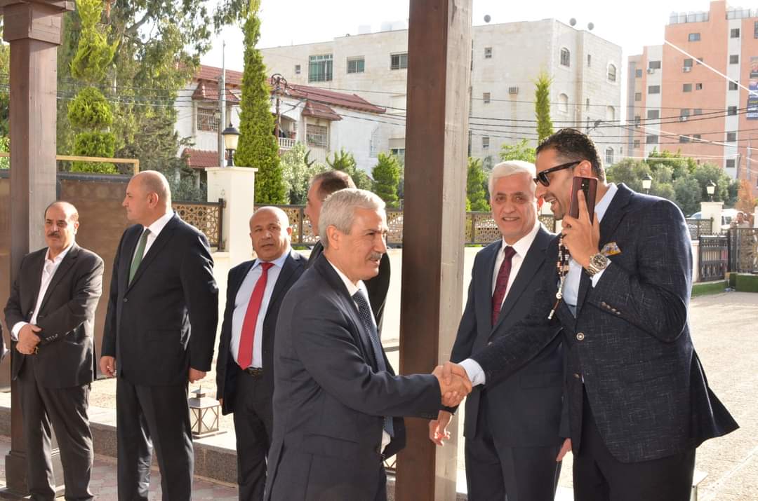 Madar Al-Saa Images 0.9697102408478689