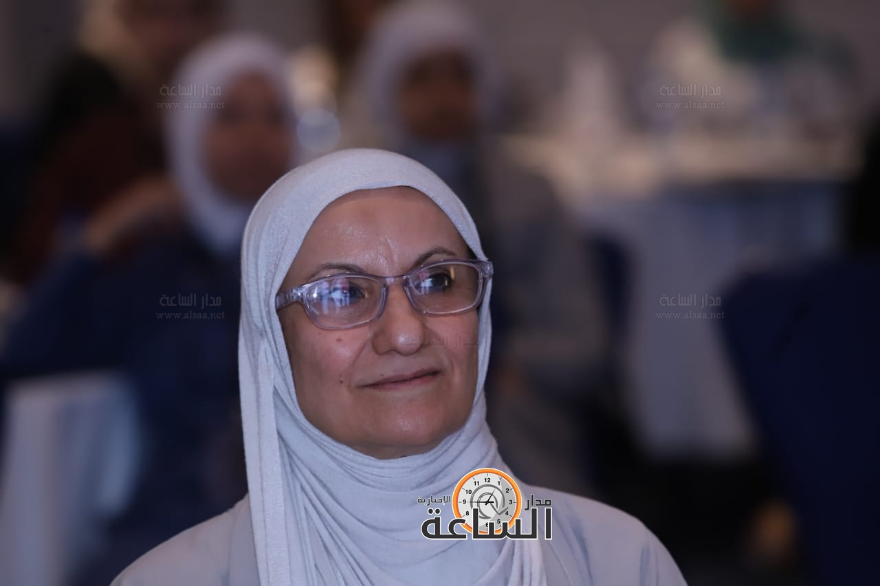 Madar Al-Saa Images 0.5610580228360724