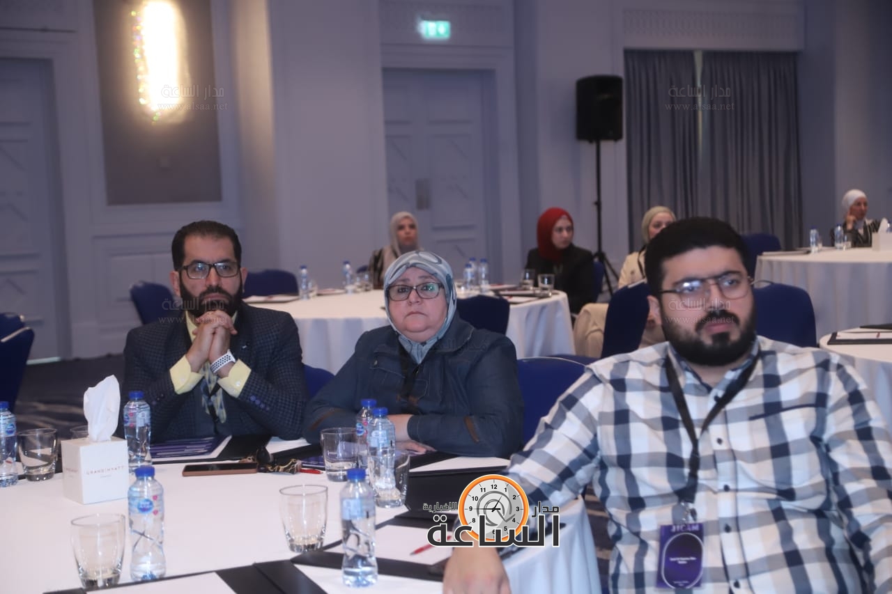 Madar Al-Saa Images 0.4339830740355637