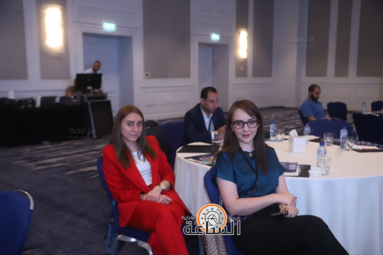 Madar Al-Saa Images 0.5119151646473015