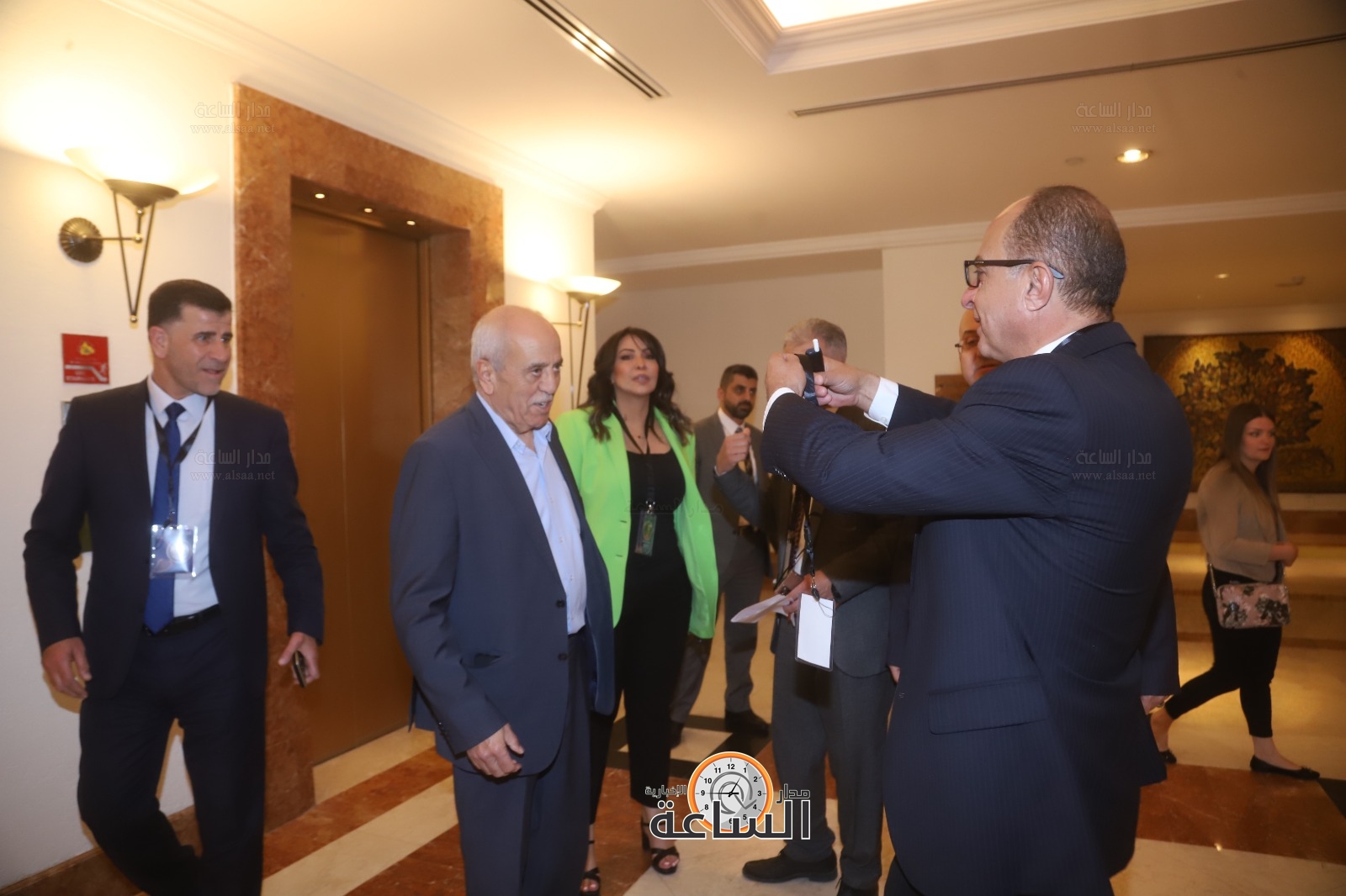 Madar Al-Saa Images 0.1742638363443585