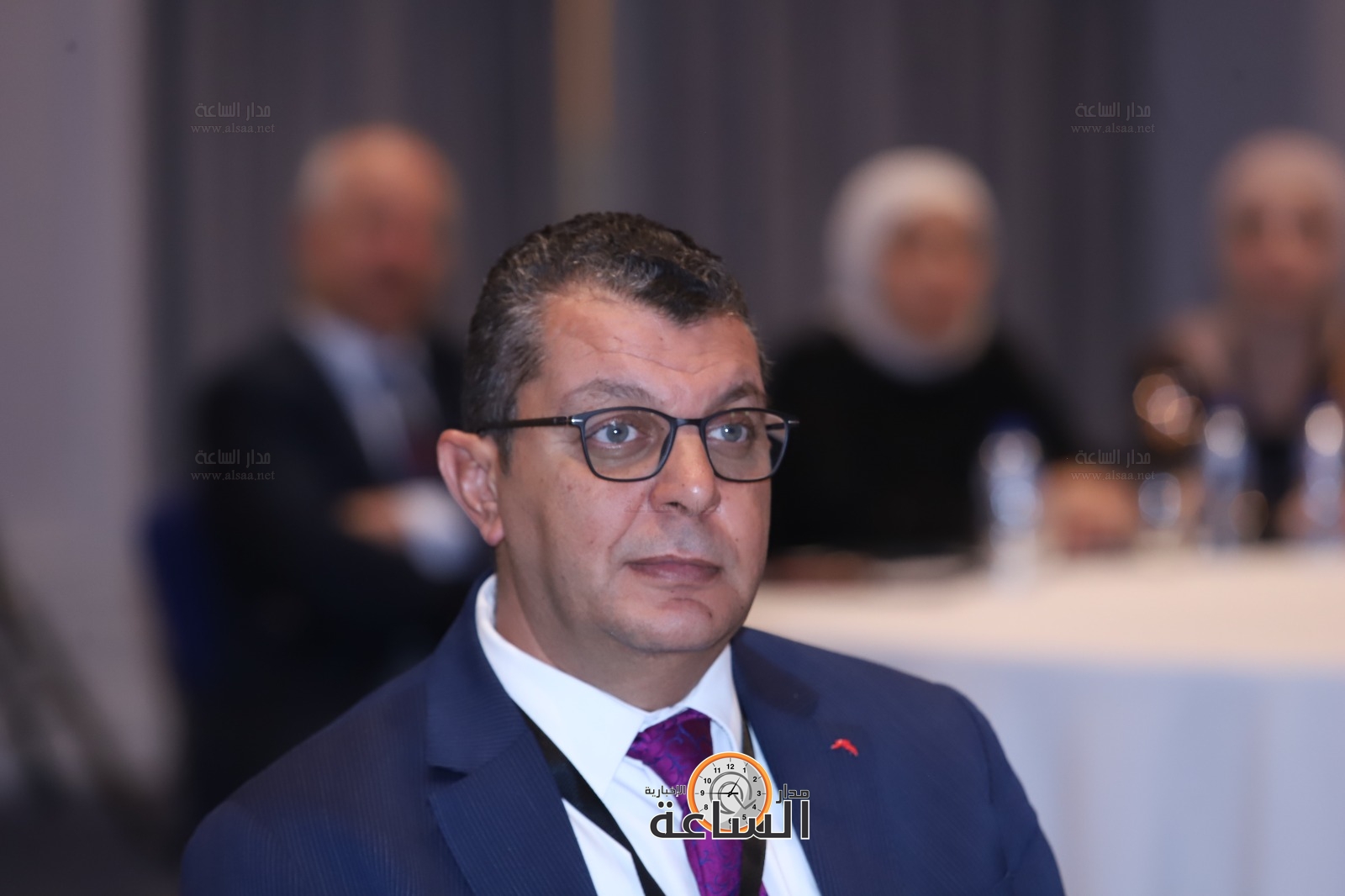 Madar Al-Saa Images 0.11383327645903418