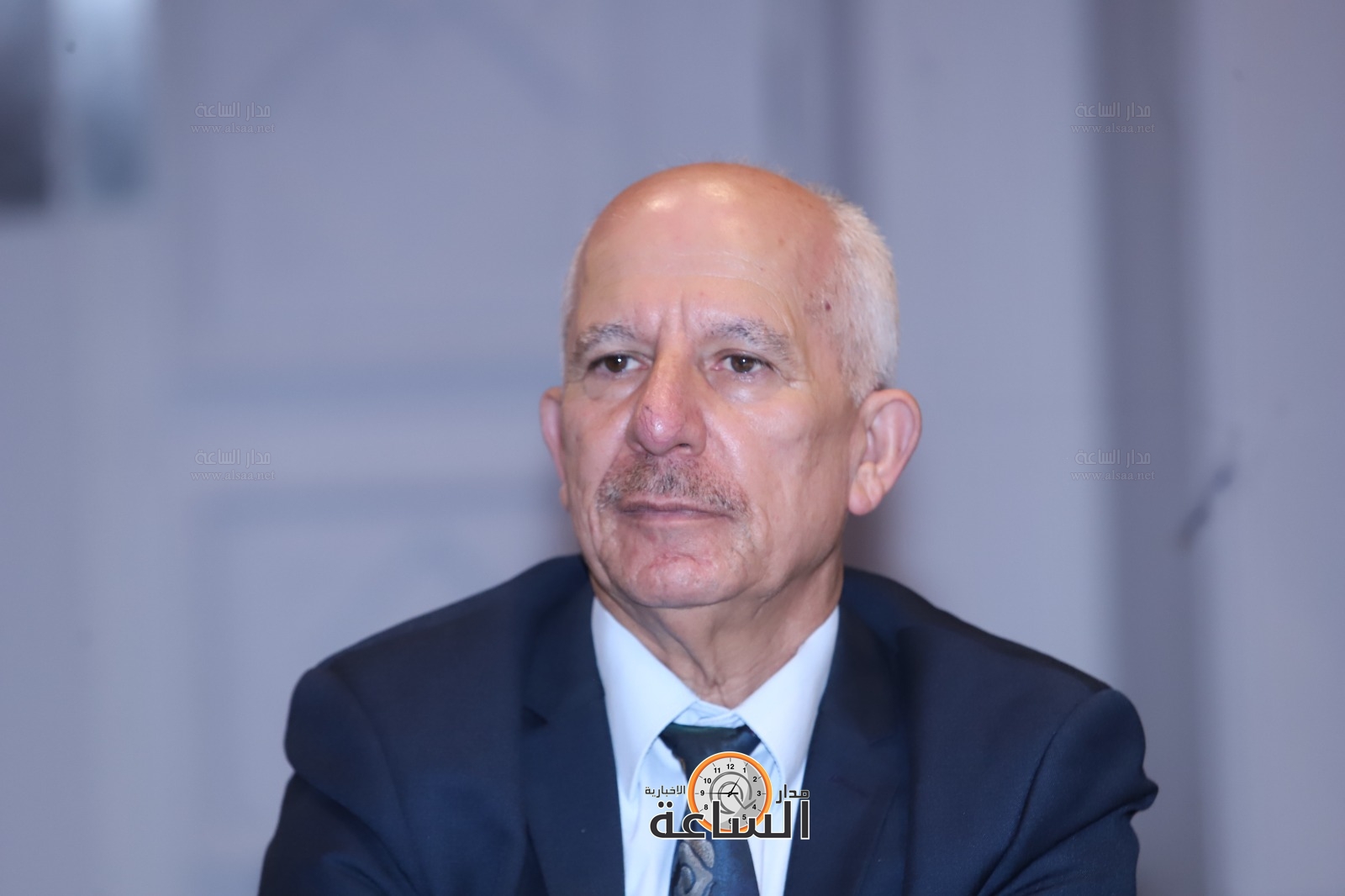 Madar Al-Saa Images 0.8988260337271448