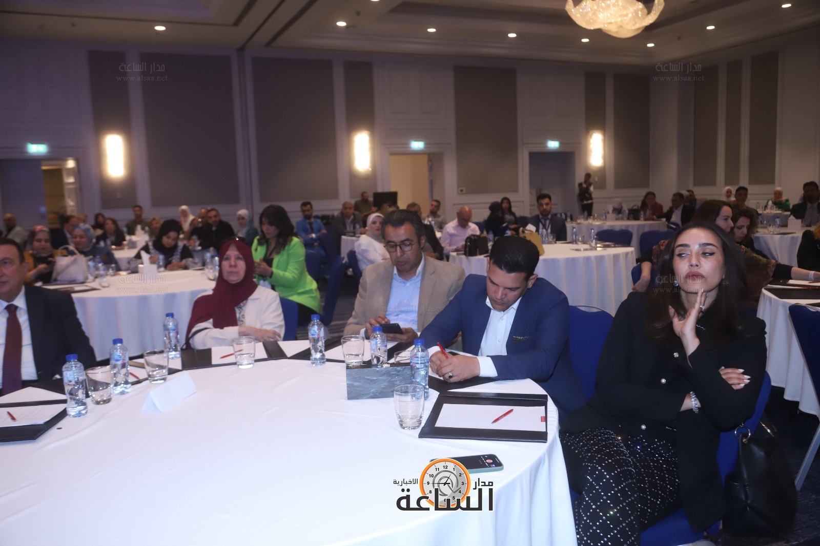 Madar Al-Saa Images 0.5138499469358502