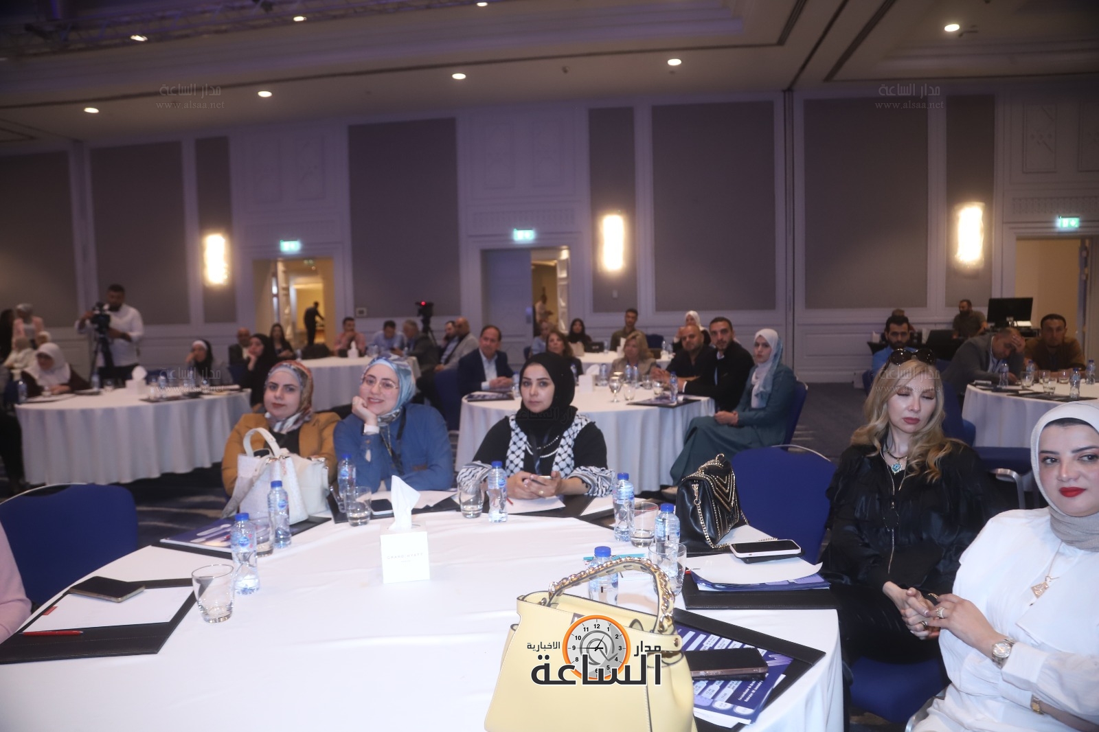 Madar Al-Saa Images 0.030921394486132847