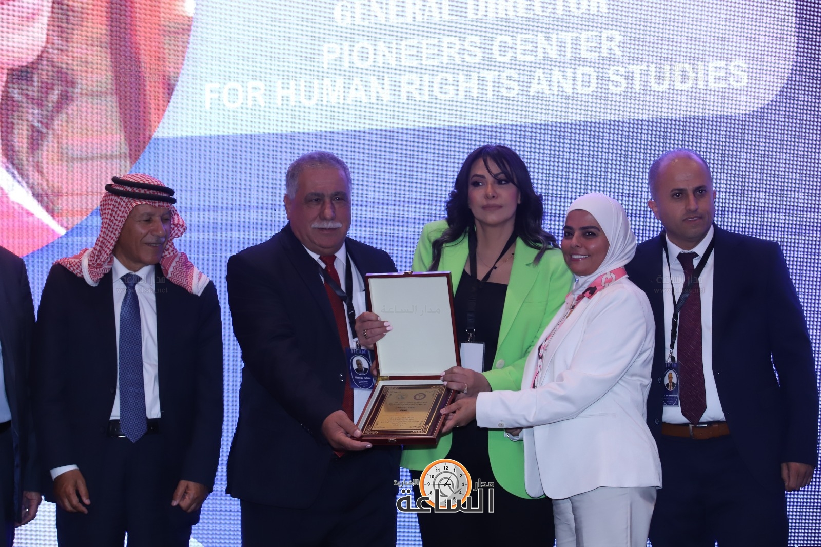 Madar Al-Saa Images 0.3685594857989365