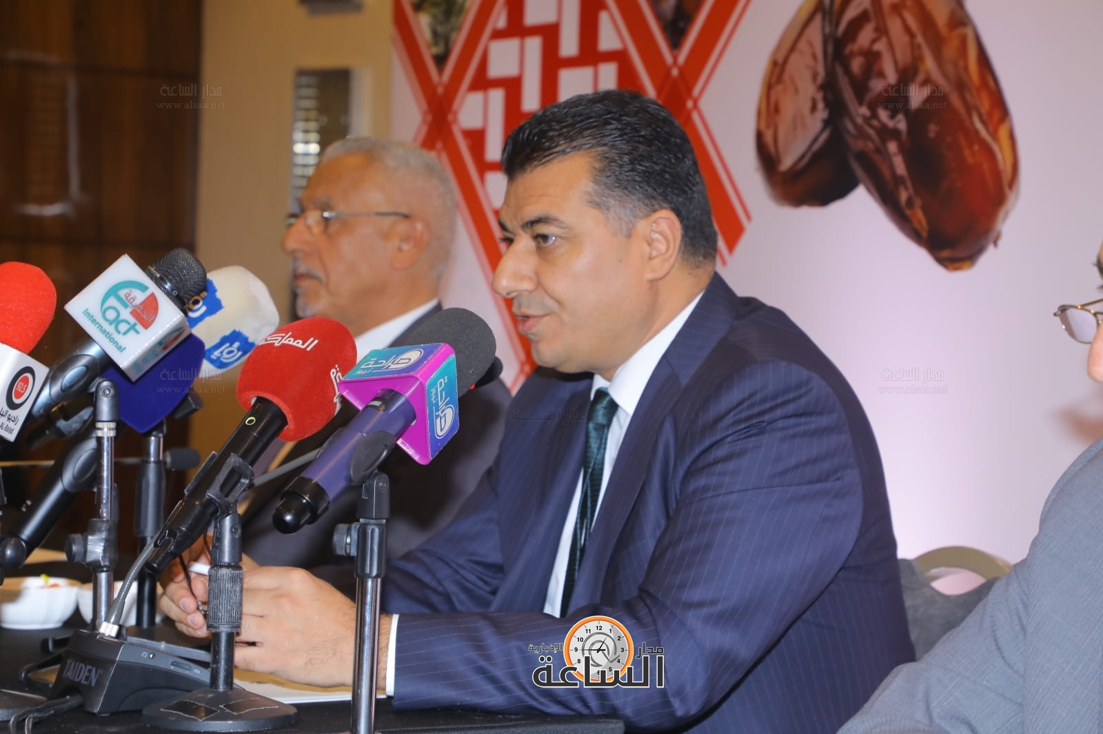 Madar Al-Saa Images 0.7904503349849878