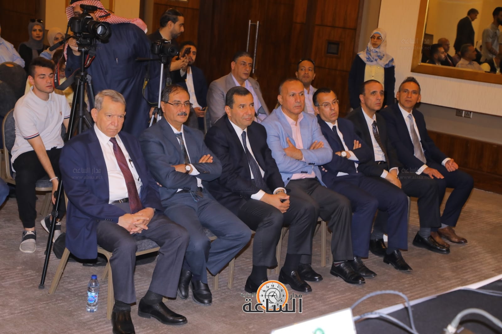 Madar Al-Saa Images 0.8037666081177752