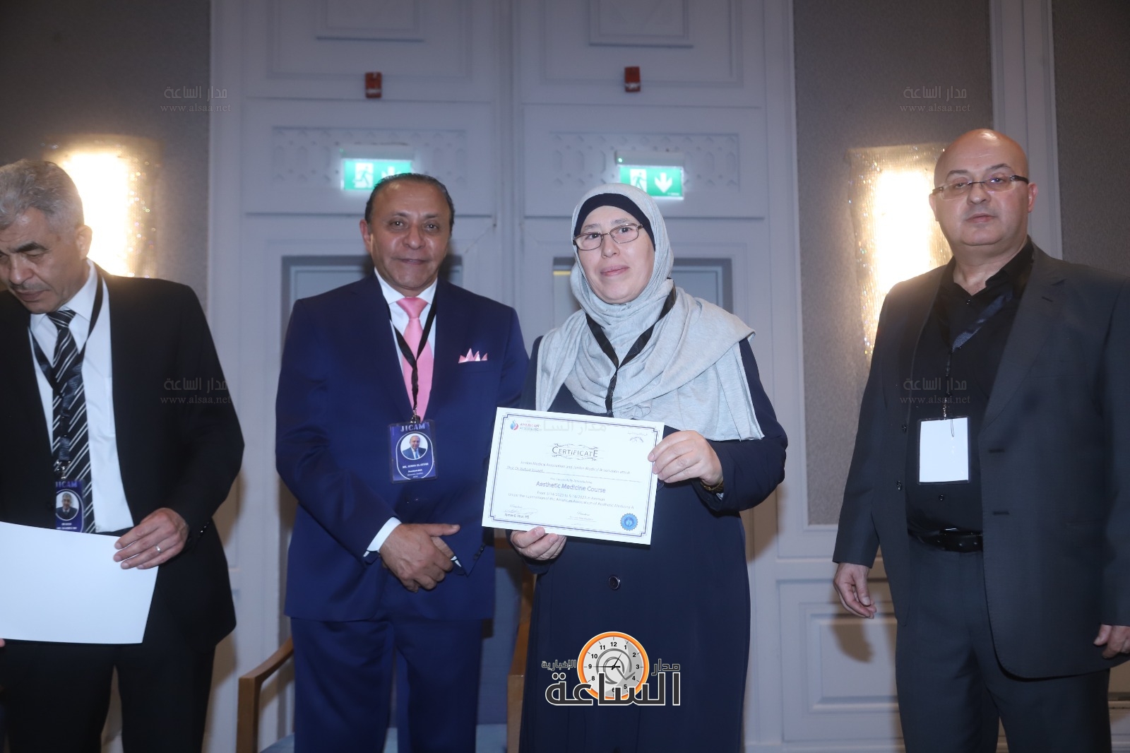 Madar Al-Saa Images 0.3854632645057263