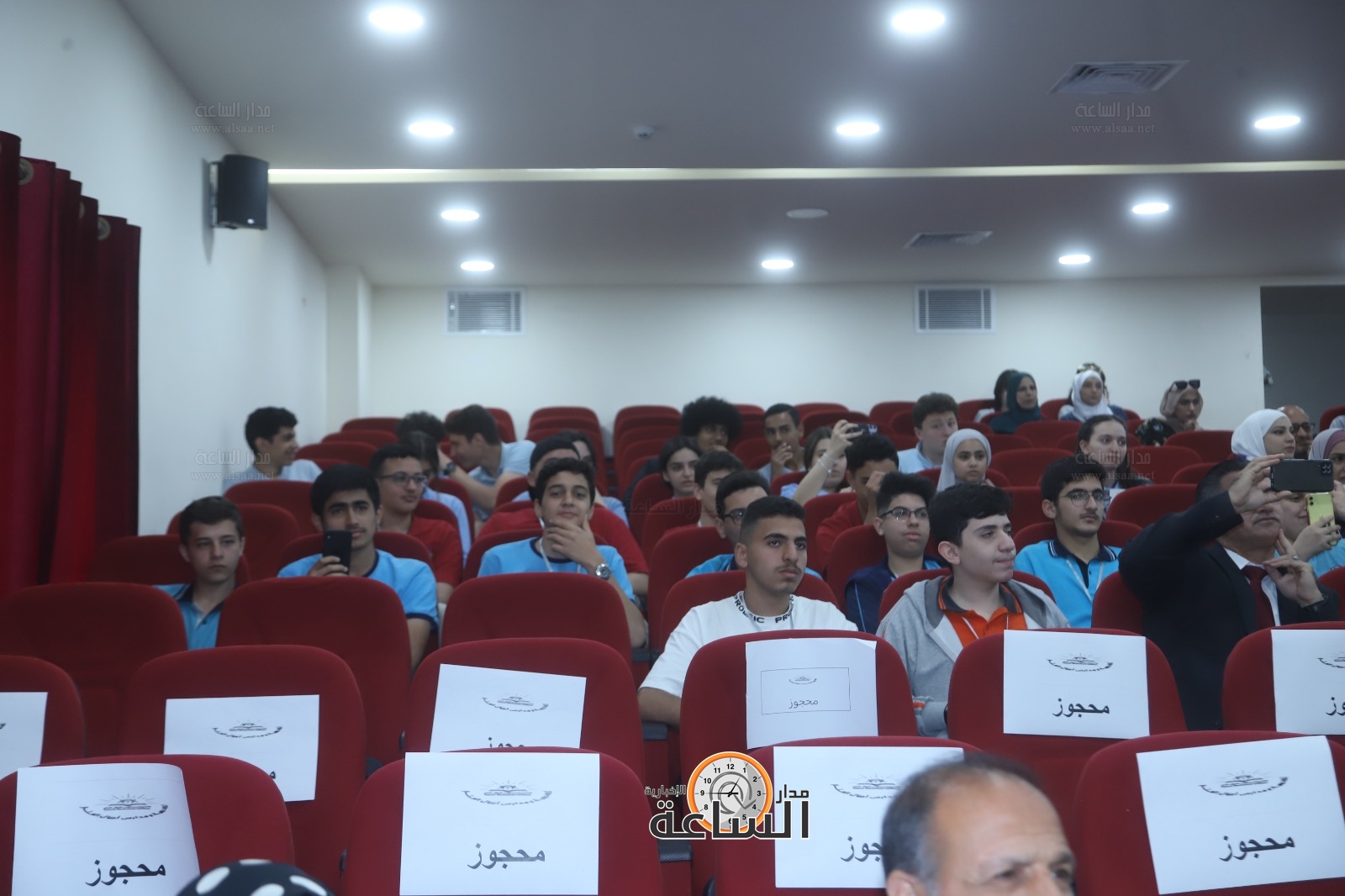 Madar Al-Saa Images 0.008918812468239334