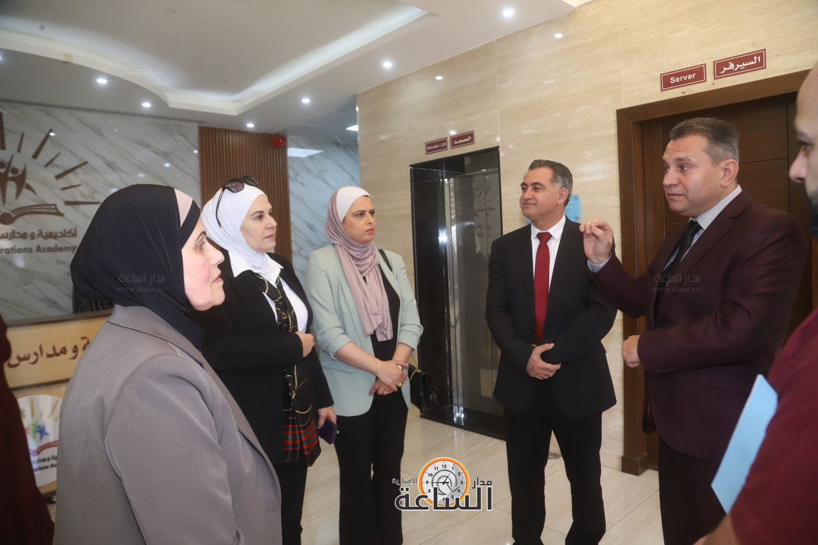 Madar Al-Saa Images 0.7368835525632054