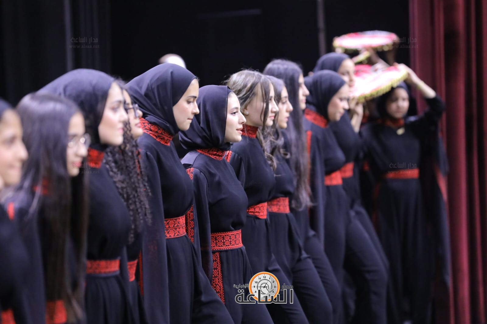 Madar Al-Saa Images 0.9730202187984307