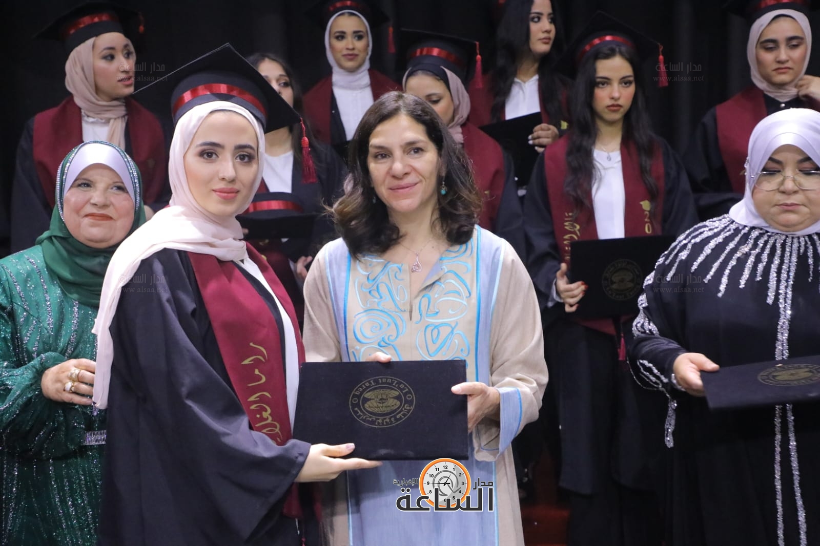 Madar Al-Saa Images 0.09181210721248223