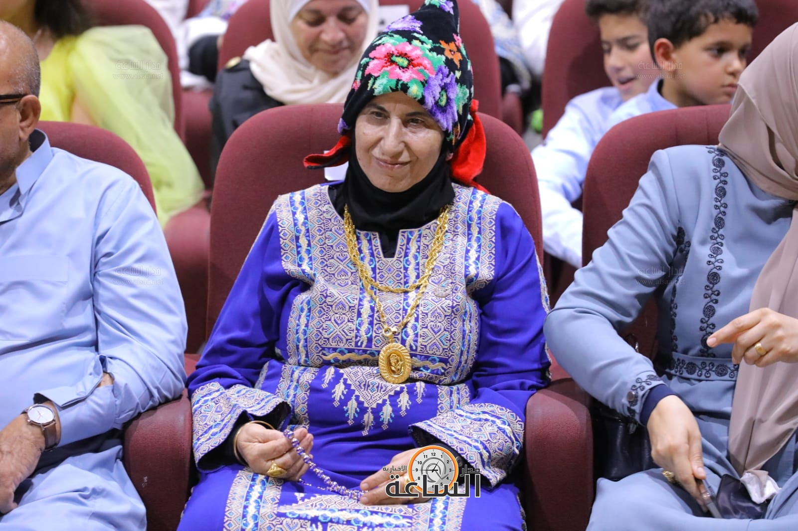 Madar Al-Saa Images 0.7835496777192437