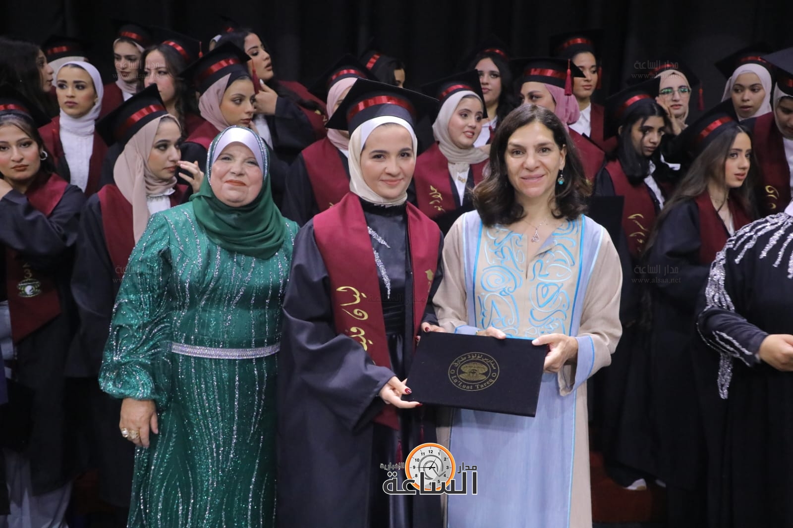 Madar Al-Saa Images 0.9667686123409533