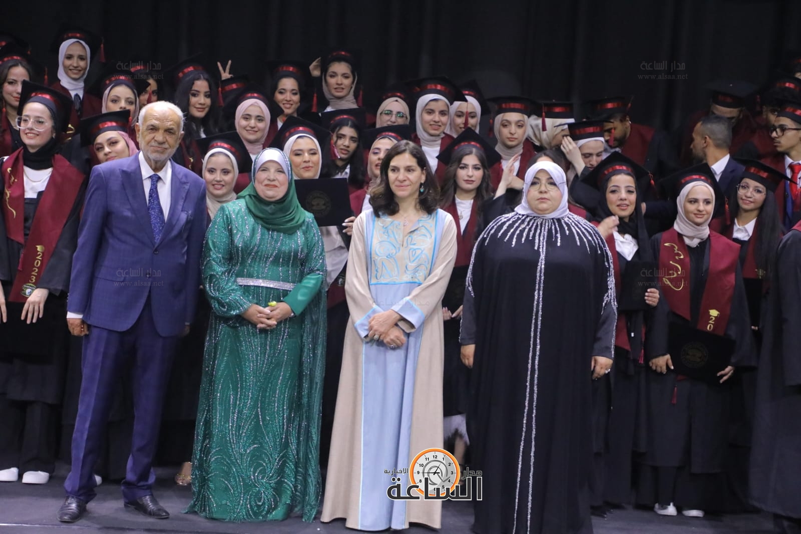 Madar Al-Saa Images 0.7573665293813499