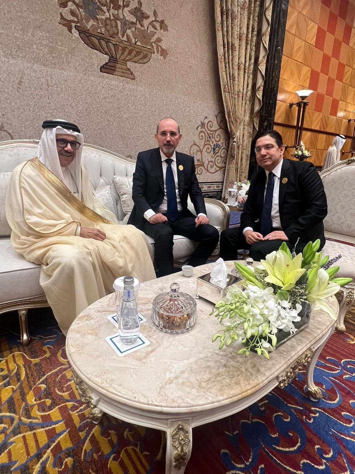 Madar Al-Saa Images 0.4989383700698302