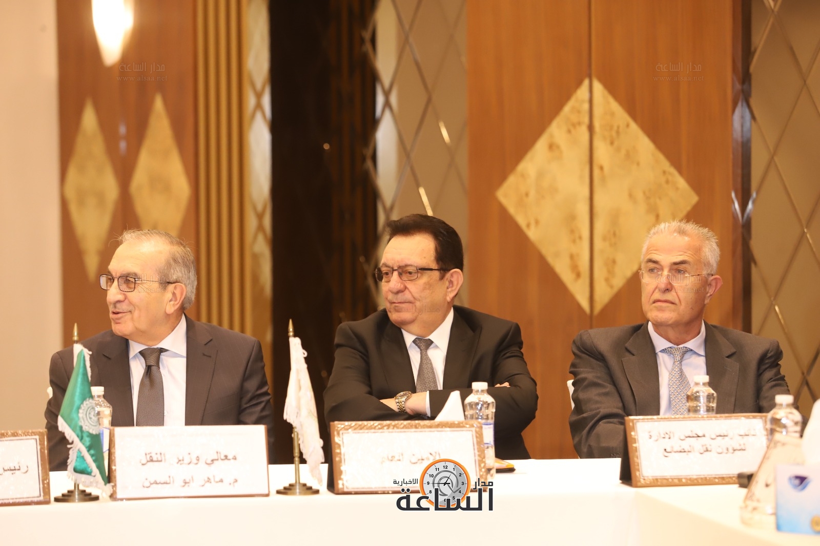 Madar Al-Saa Images 0.8201021050483002