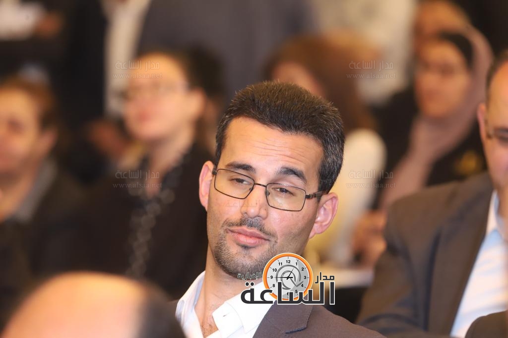 Madar Al-Saa Images 0.6974579610837529