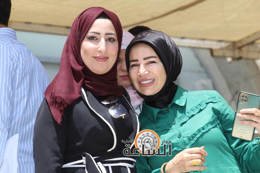 Madar Al-Saa Images 0.8511559272478941