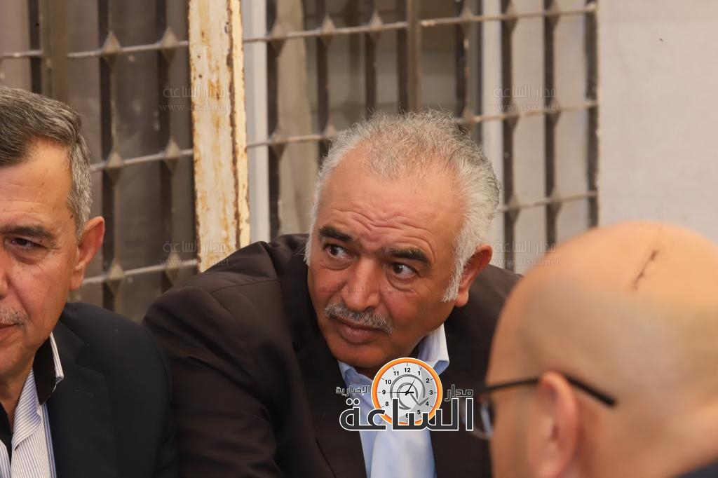 Madar Al-Saa Images 0.45198593615482063