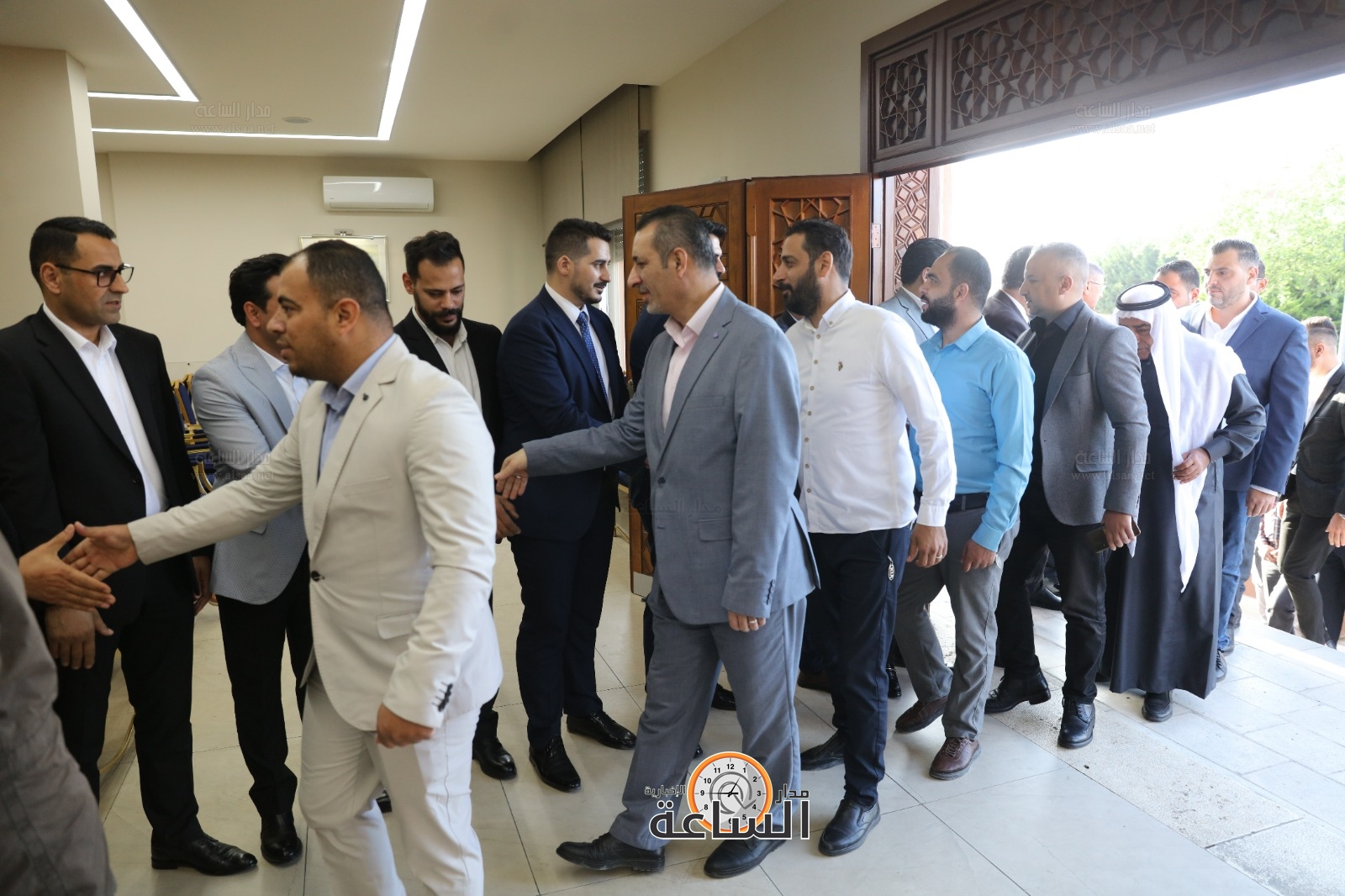 Madar Al-Saa Images 0.45893363735293746