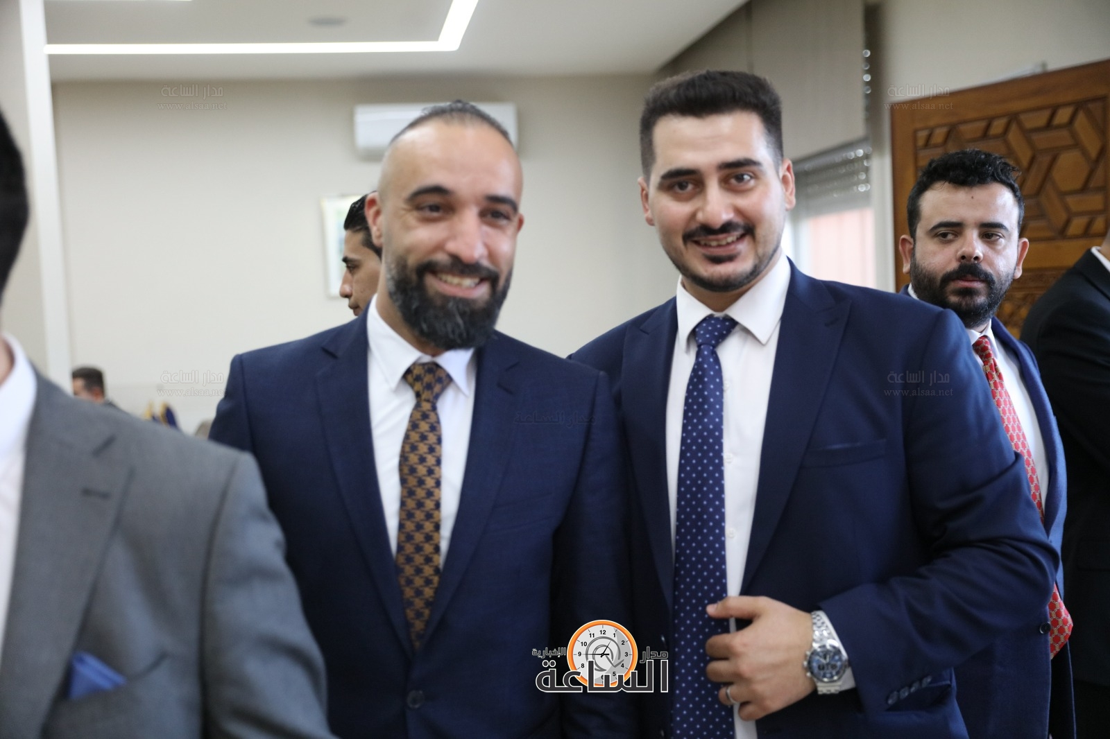 Madar Al-Saa Images 0.8517463653509119