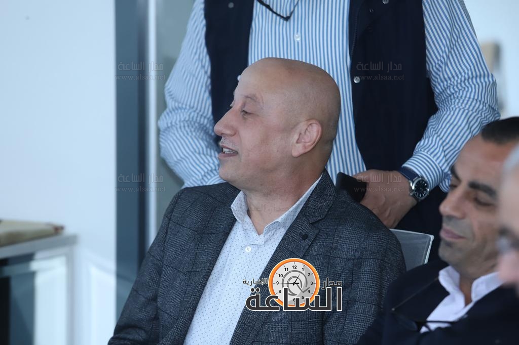 الاعلامي حسام غرايبة