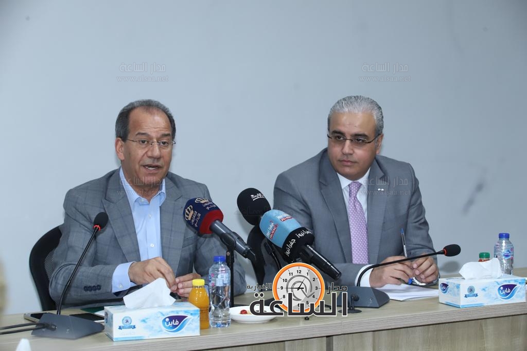 Madar Al-Saa Images 0.0708910572837238