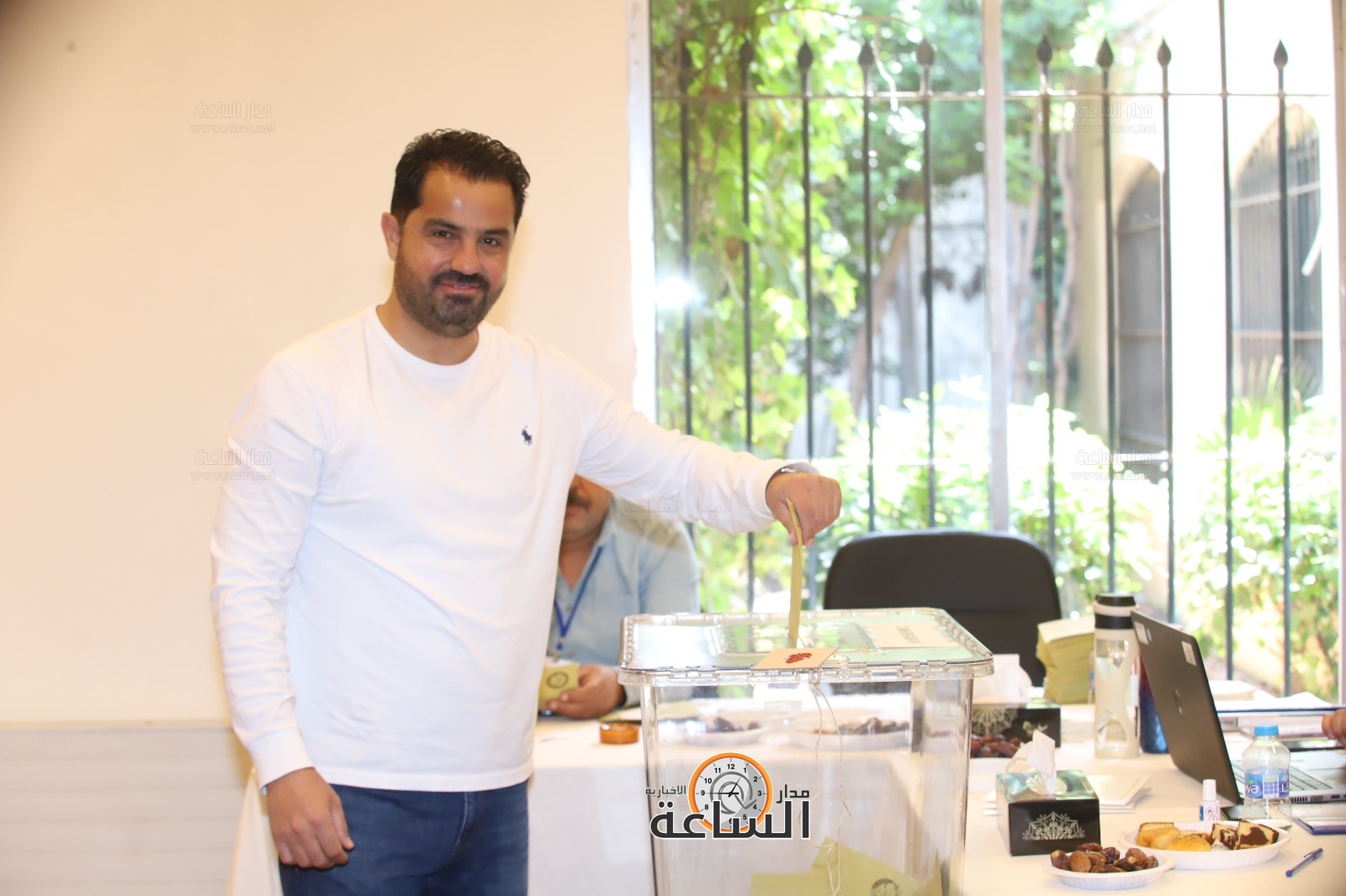 Madar Al-Saa Images 0.9122802511497966