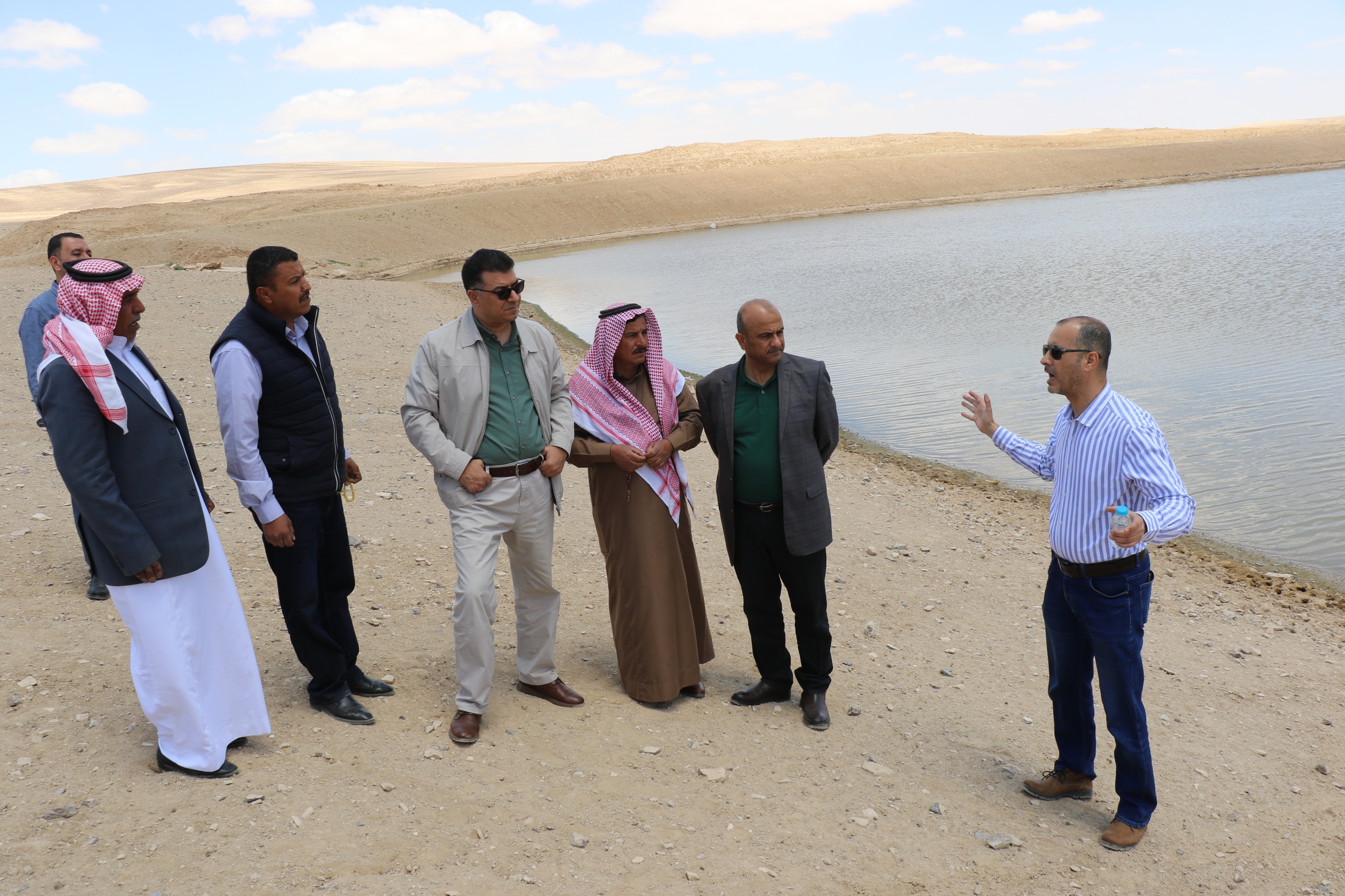 Madar Al-Saa Images 0.051498240970552