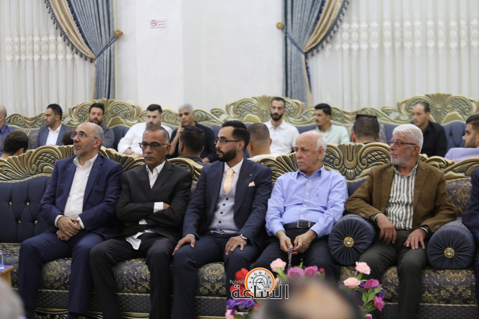 Madar Al-Saa Images 0.7418354661537612