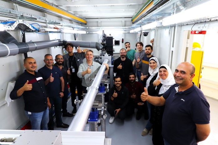 Madar Al-Saa Images 0.5886003436482599