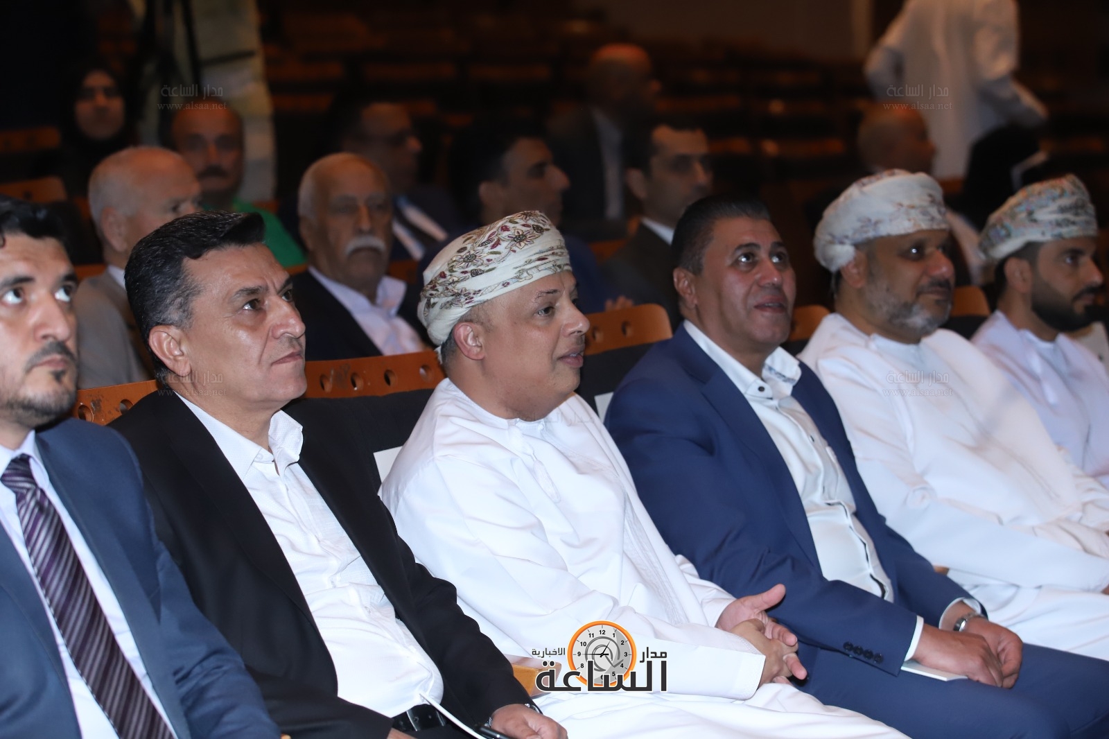 Madar Al-Saa Images 0.3690821235002528