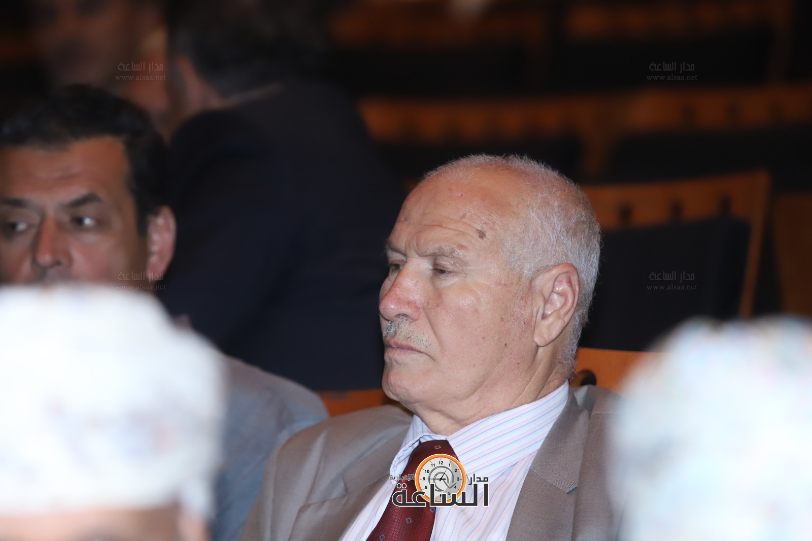 Madar Al-Saa Images 0.9203854144838253