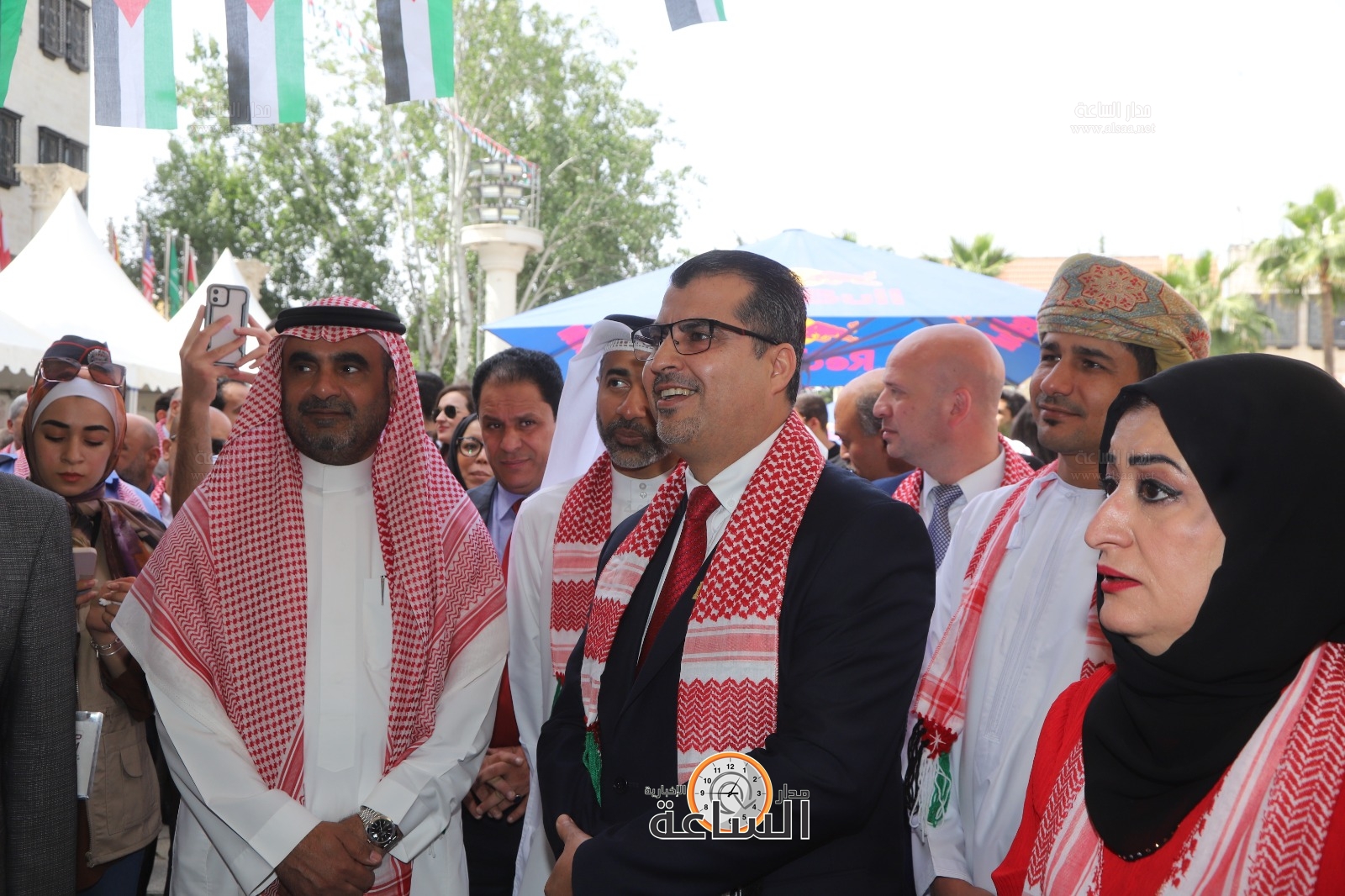 Madar Al-Saa Images 0.07619280145135088