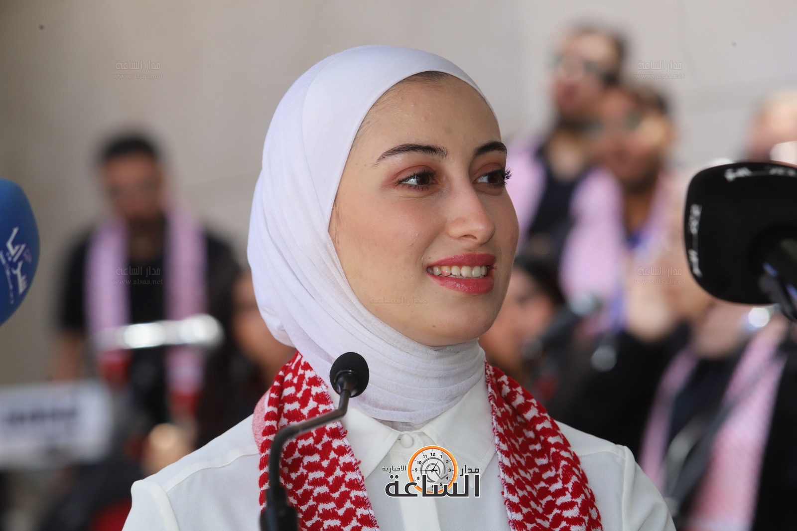 Madar Al-Saa Images 0.03999583931603712