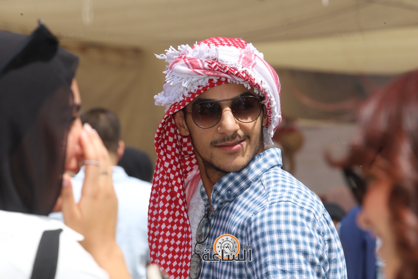 Madar Al-Saa Images 0.8848763942468134