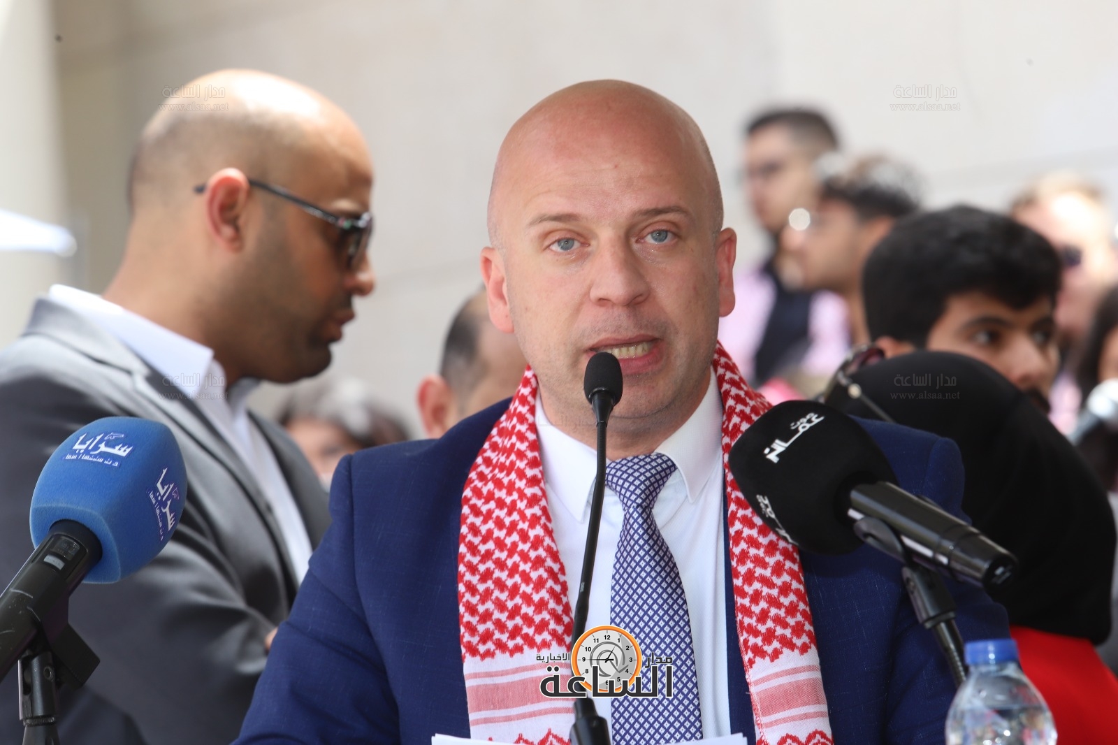 Madar Al-Saa Images 0.06284201857591132