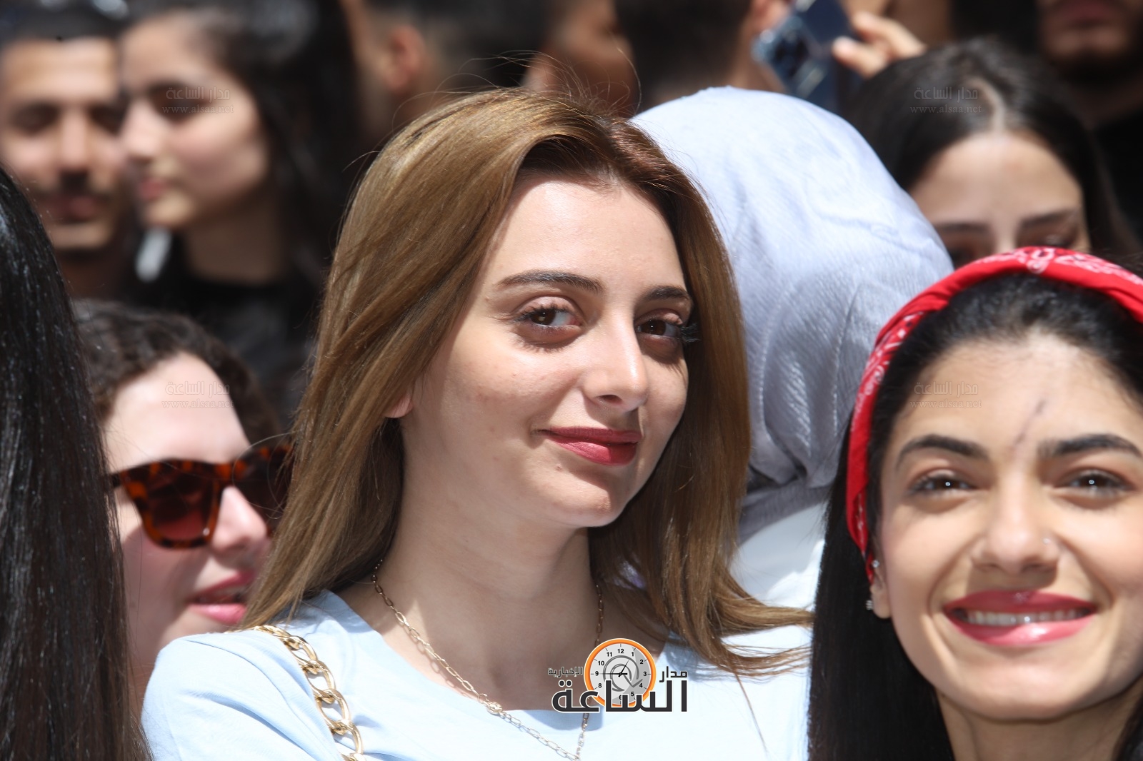 Madar Al-Saa Images 0.8803322643203397