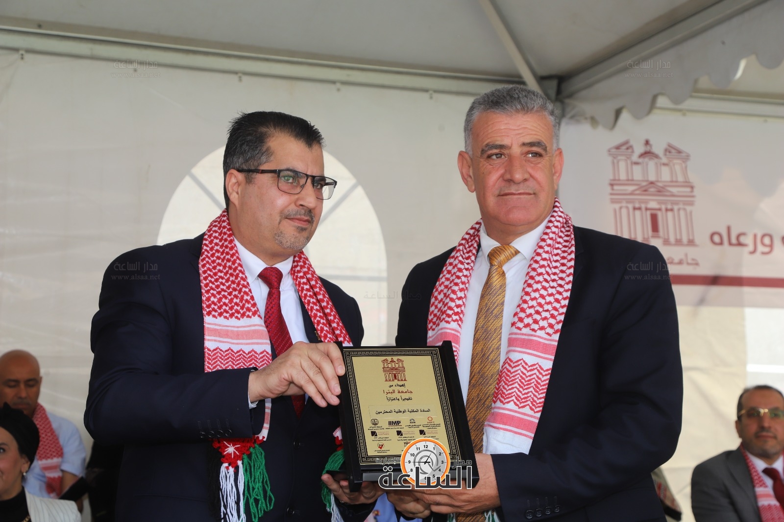 Madar Al-Saa Images 0.8735051206864404